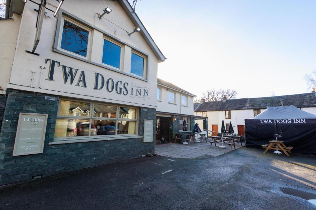 Twa Dogs Inn Keswick  Exteriör bild